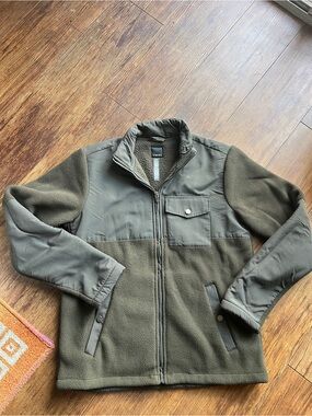 Vuori Morrow Sherpa Jacket